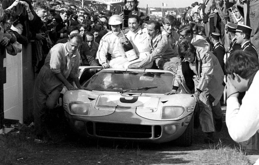  Ford GT40 (Mk I) 1965 года  (фото 49 из 66)